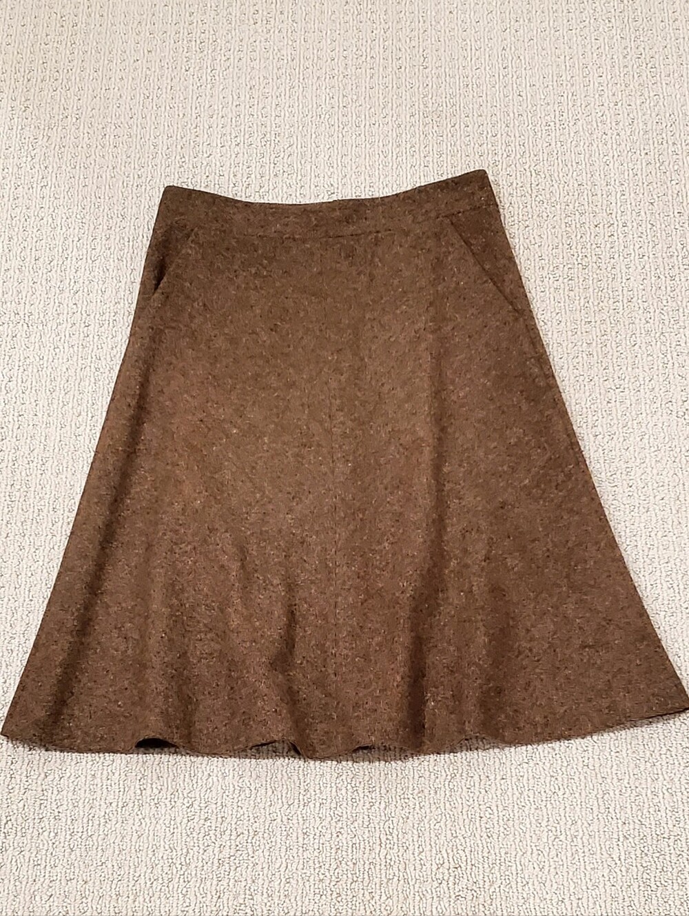Theory Brown Fleck Donegal Tweed 98% Wool Midi ALine Skirt Pockets Sz 4 LIKE NEW - Picture 2 of 16